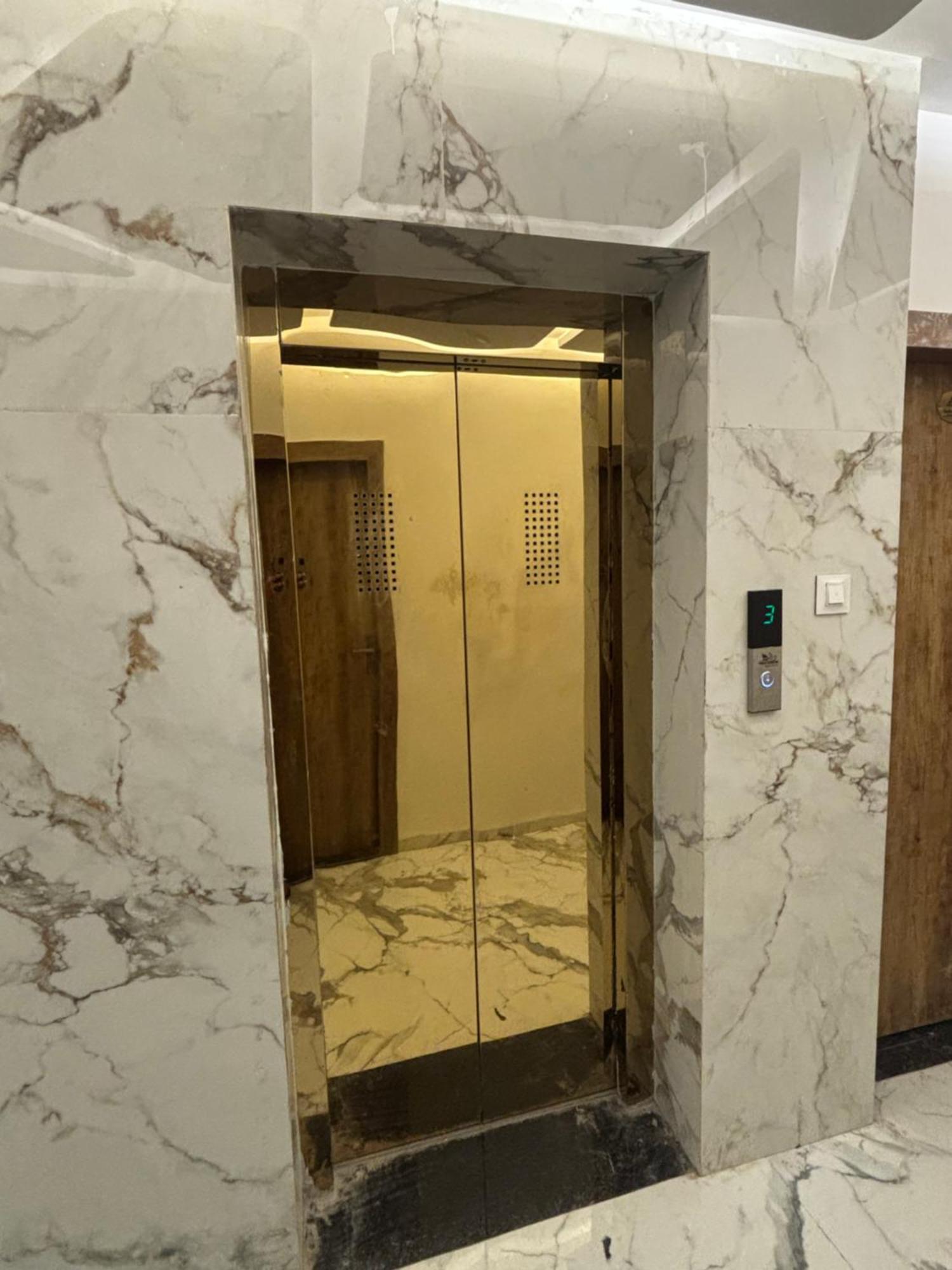 Hotel Vedicvista Indore Dış mekan fotoğraf