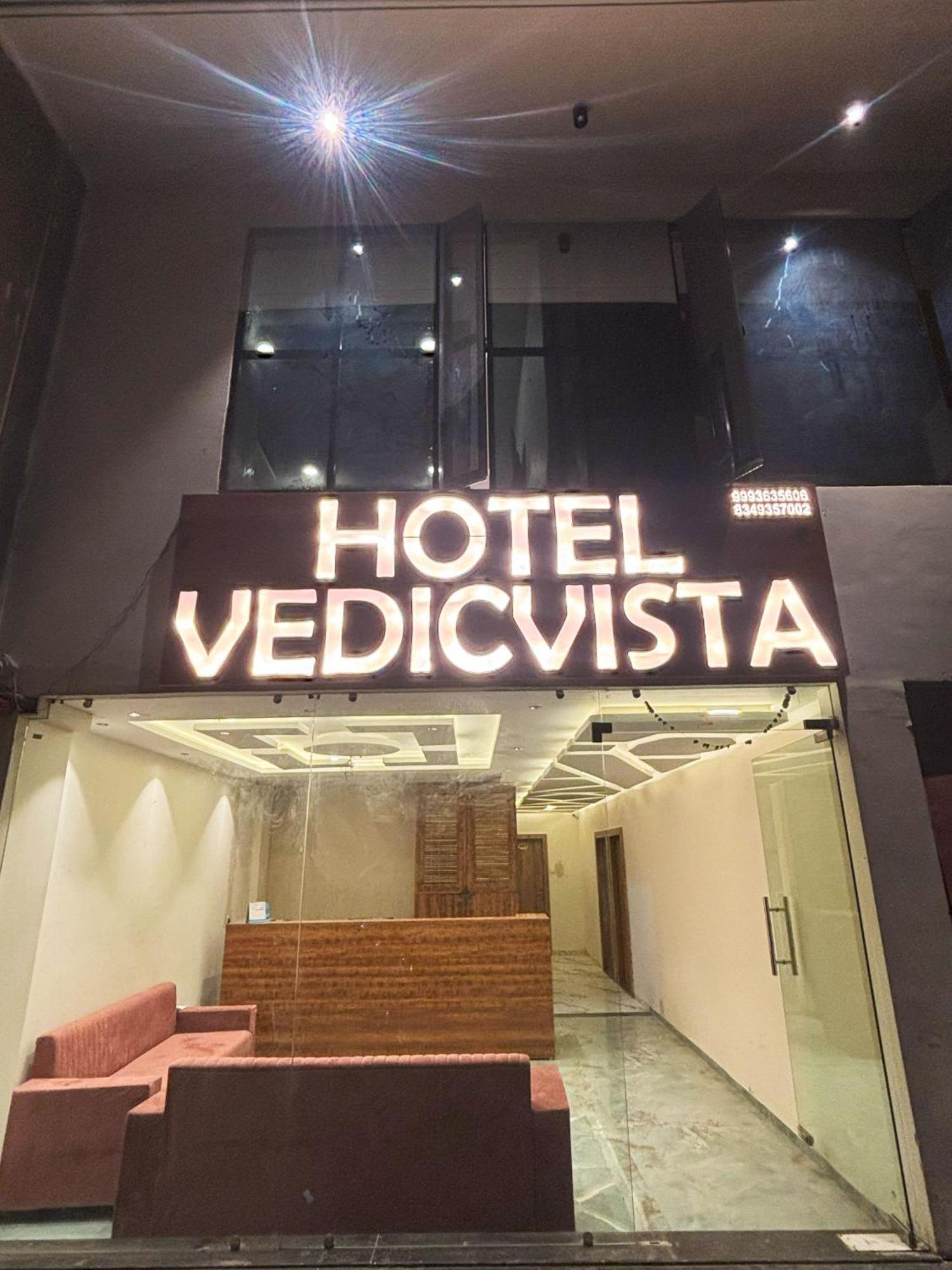 Hotel Vedicvista Indore Dış mekan fotoğraf